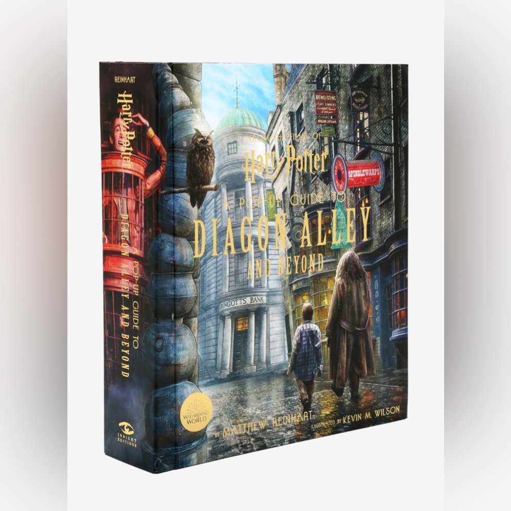 LIKE NEW! Harry Potter: A Pop-Up Guide to Diagon Alley and Beyond
